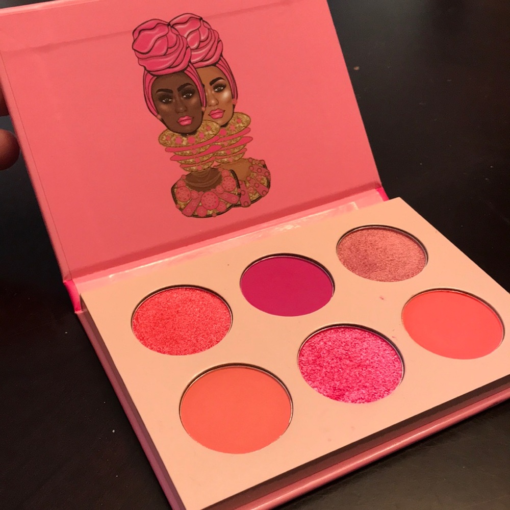 Juvia’s Place The Sweet Pinks Palette